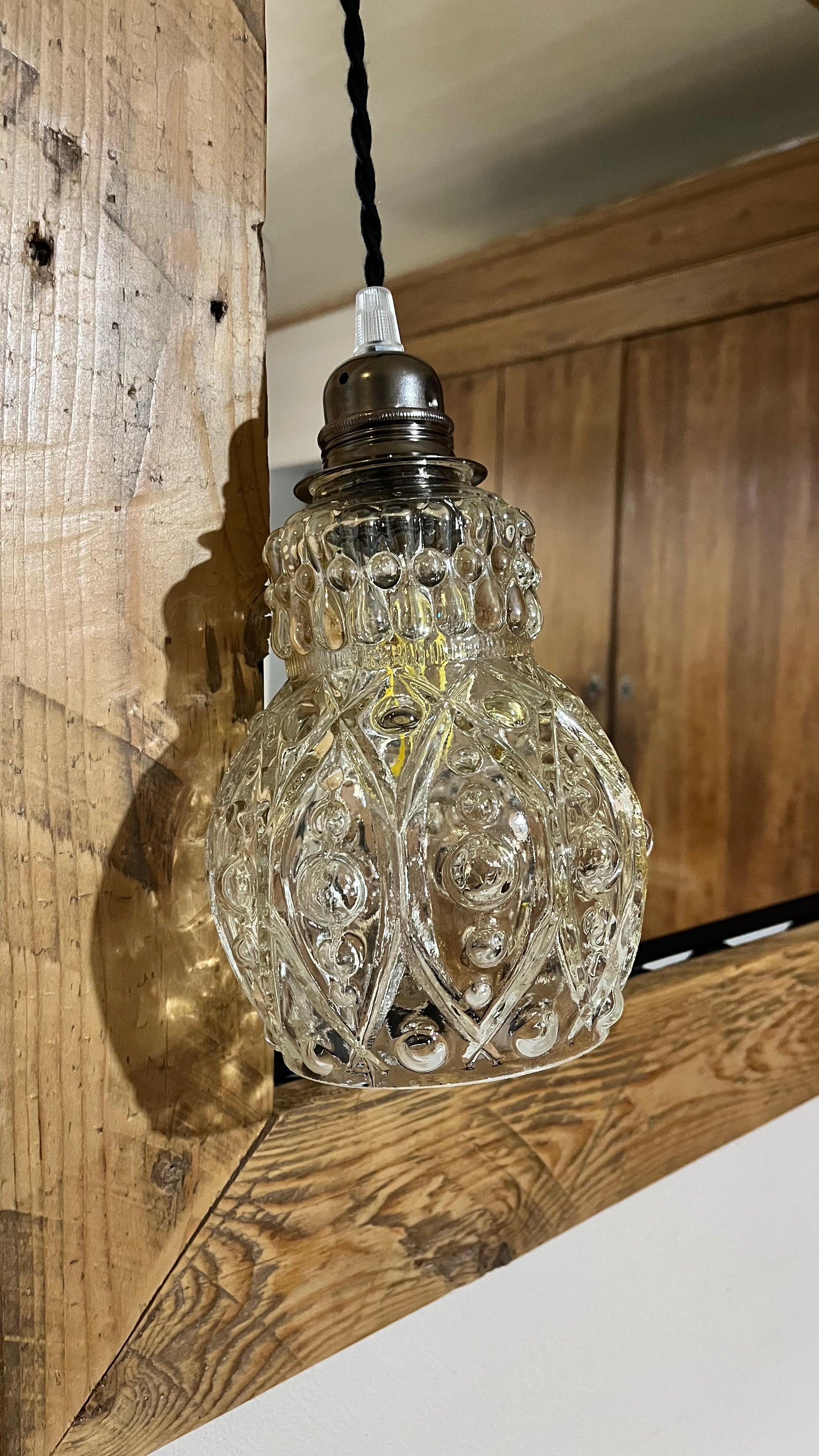 Lampe_baladeuse_suspendue_vintage_sonja_les_mimieres