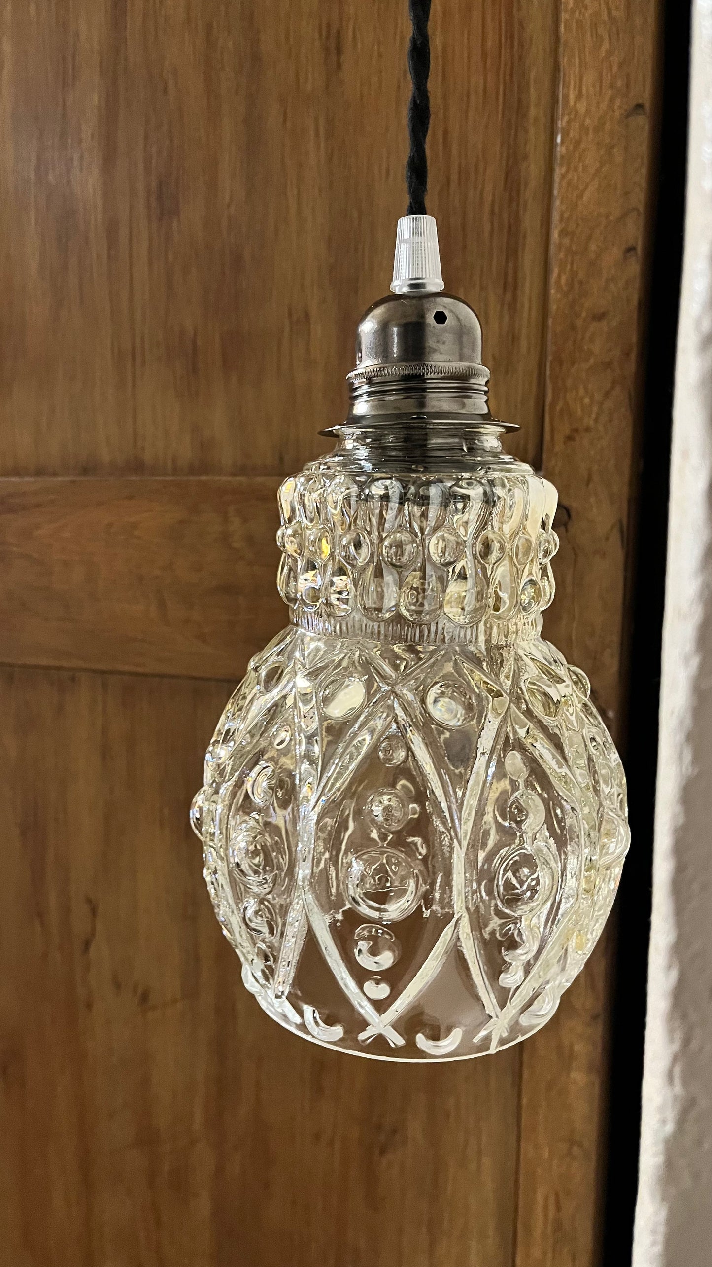 Lampe_baladeuse_suspendue_vintage_sonja_les_mimieres