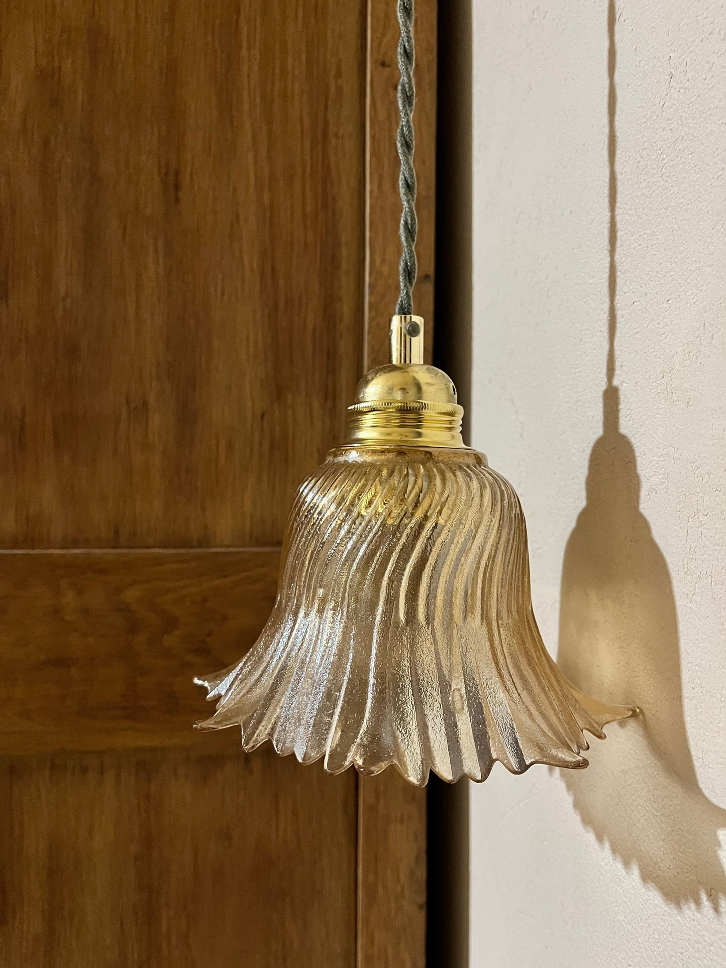 Isée - Globe en verre pour lampe baladeuse vintage personnalisée sur mesure - lesmimieres