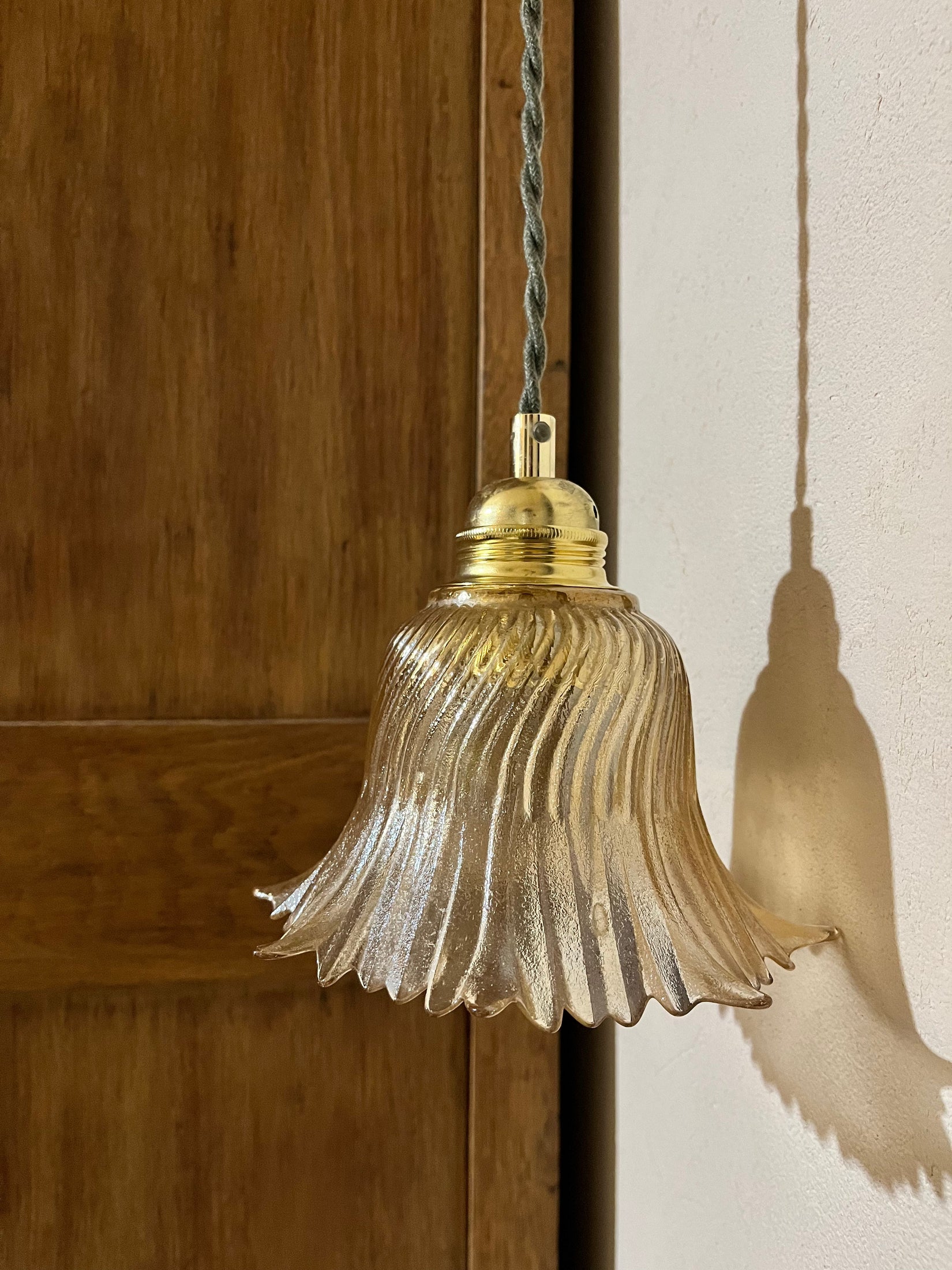 Isée - Globe en verre pour lampe baladeuse vintage personnalisée sur mesure - lesmimieres