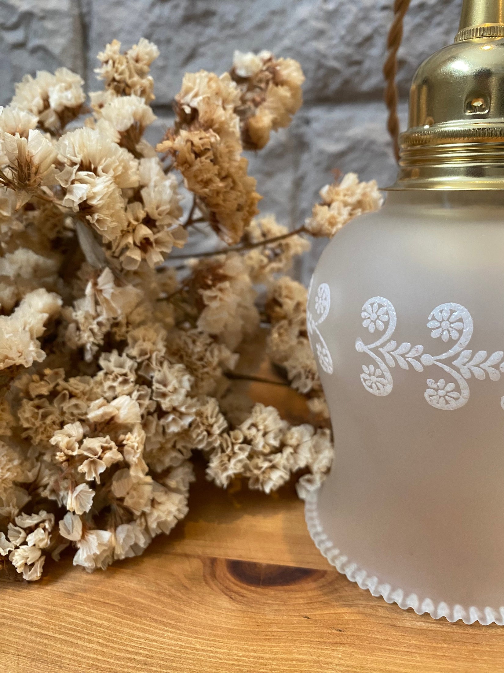 Lampe Baladeuse vintage tulipe en verre monique les mimieres