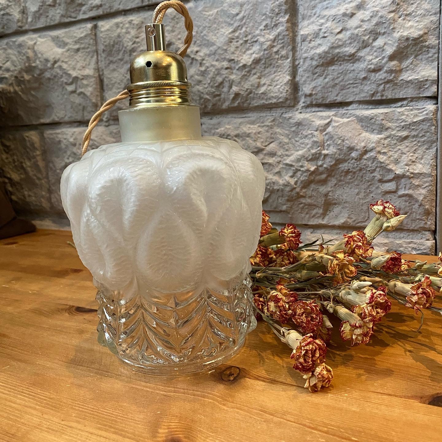 Lampe baladeuse en verre vintage steffy les mimieres