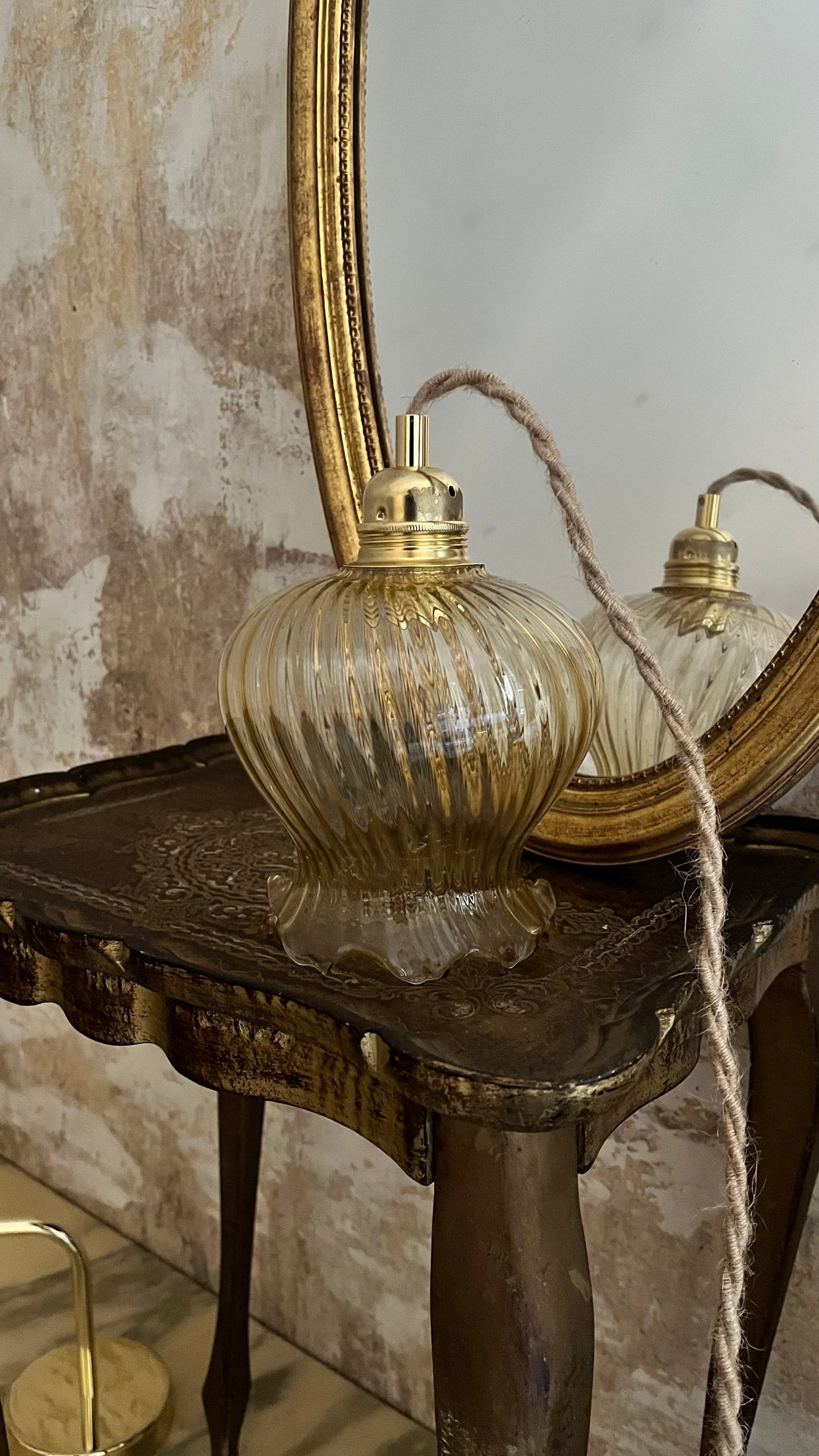 Gladys - Globe en verre pour lampe vintage personnalisée sur mesure - lesmimieres