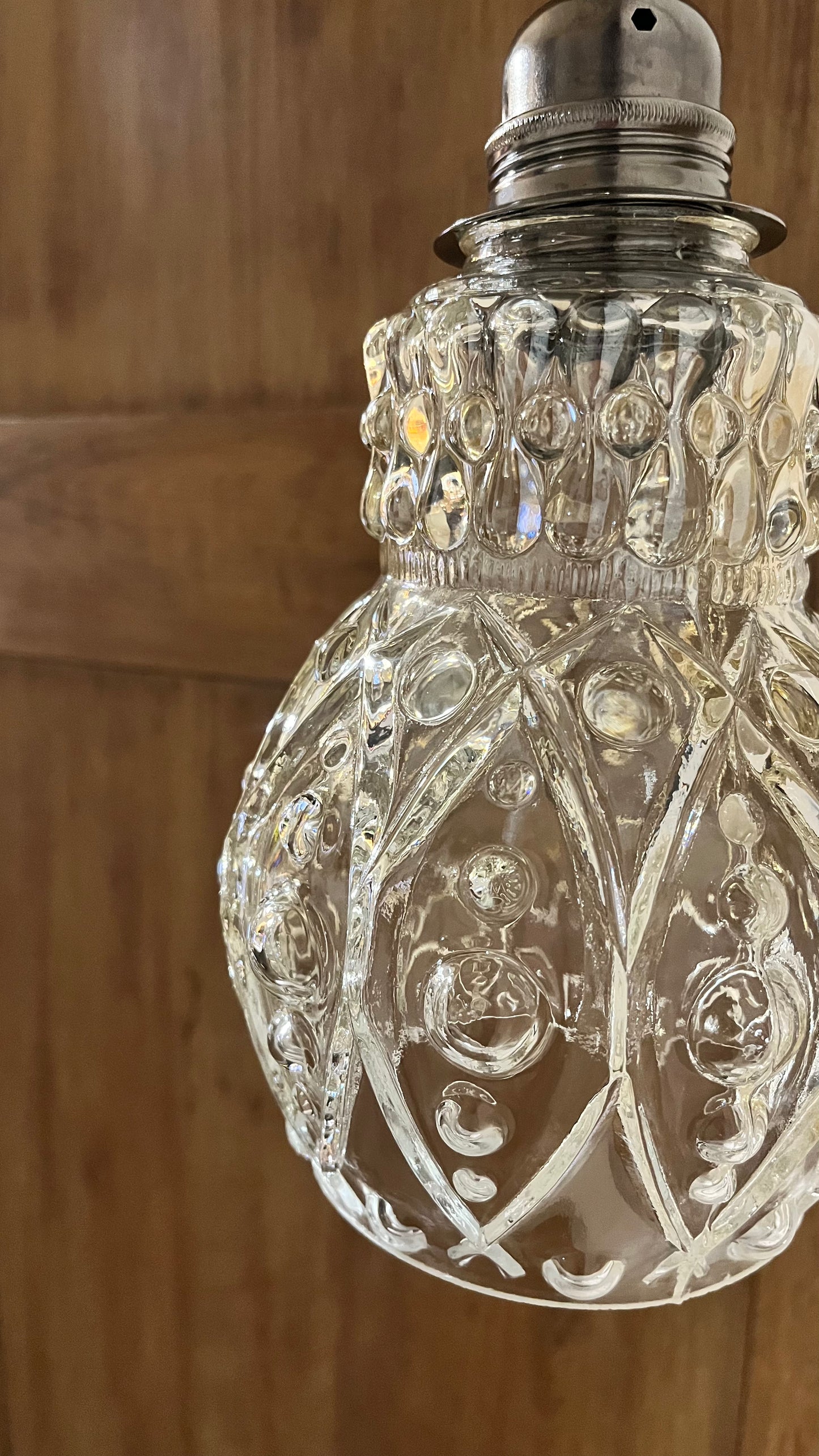 Lampe_baladeuse_suspendue_vintage_sonja_les_mimieres
