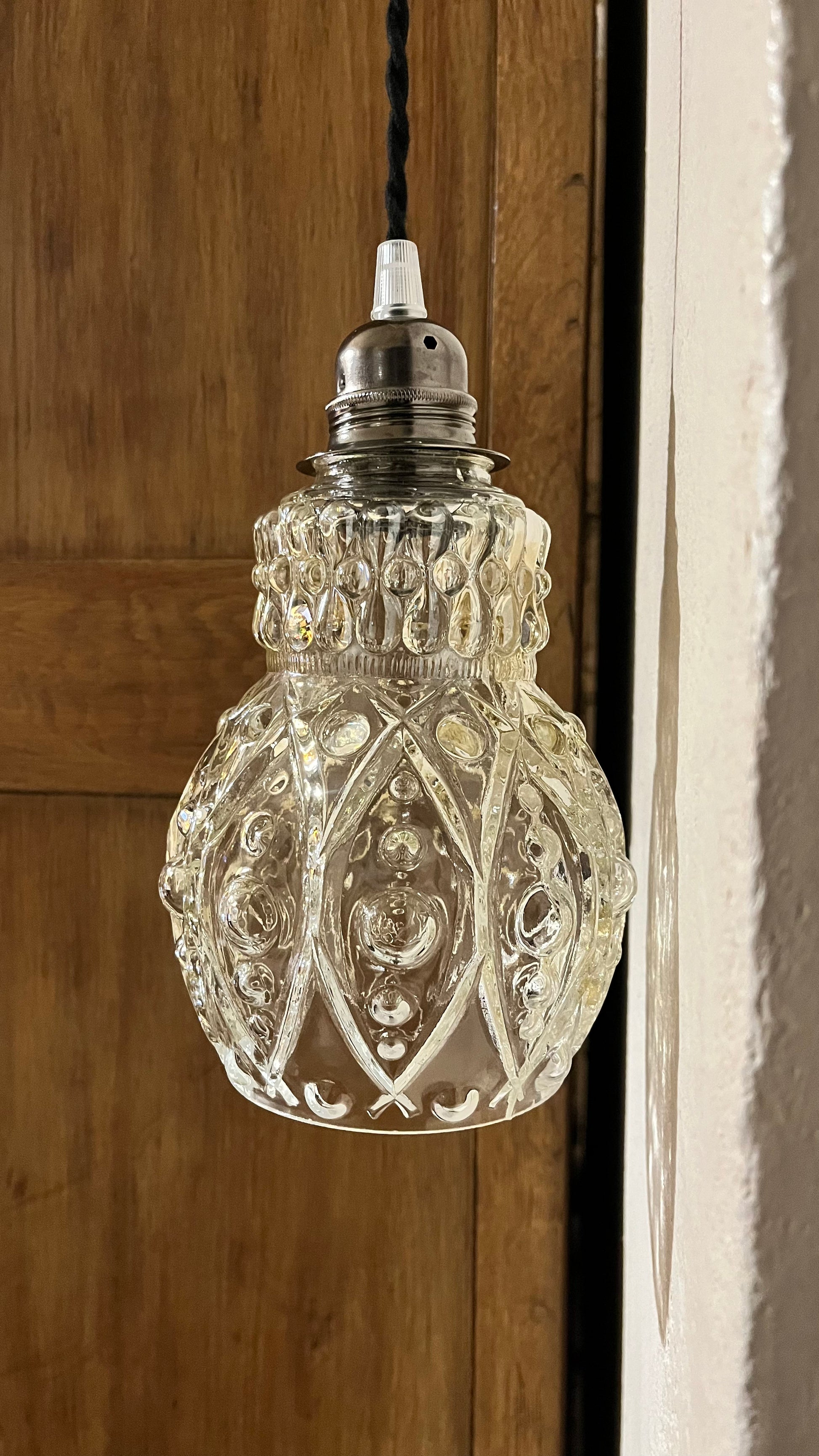 Lampe_baladeuse_suspendue_vintage_sonja_les_mimieres