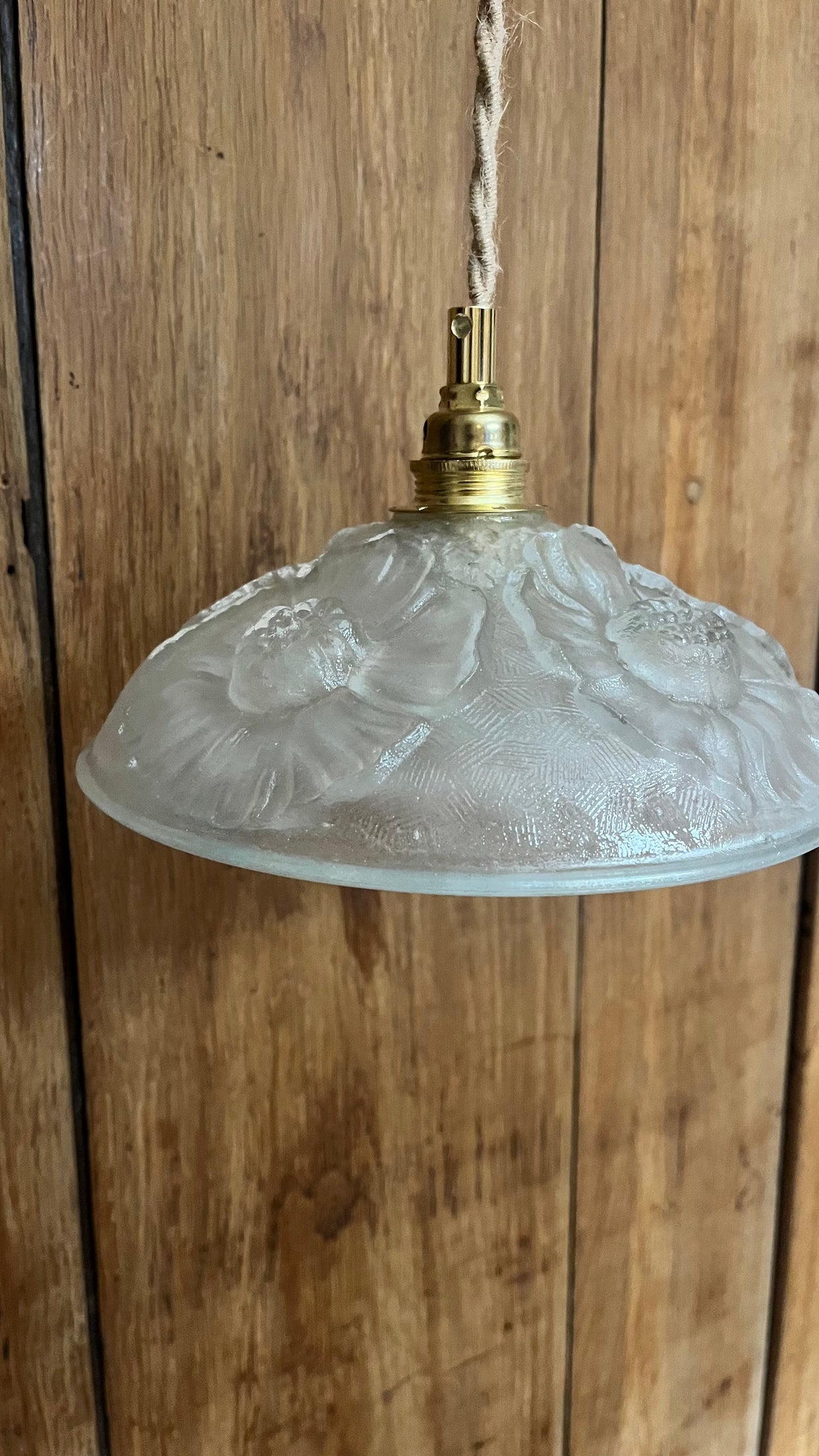 Camélia - Globe en verre pour lampe vintage personnalisée sur mesure - lesmimieres