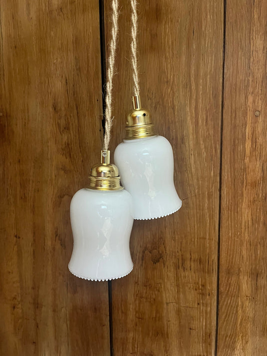 Tulipe en verre opaline les mimieres